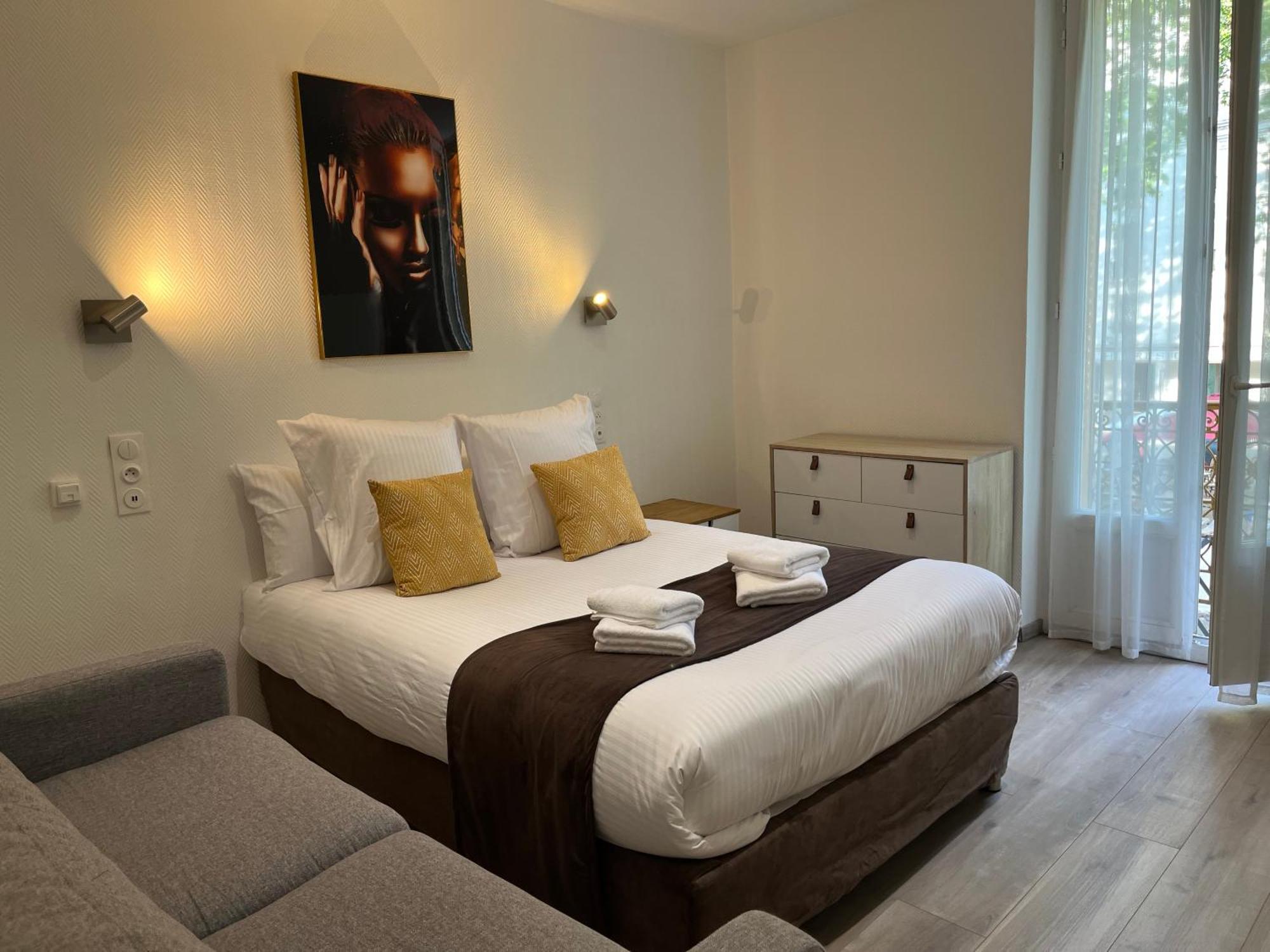 Logis Hotel Belle Etoile Віші Екстер'єр фото